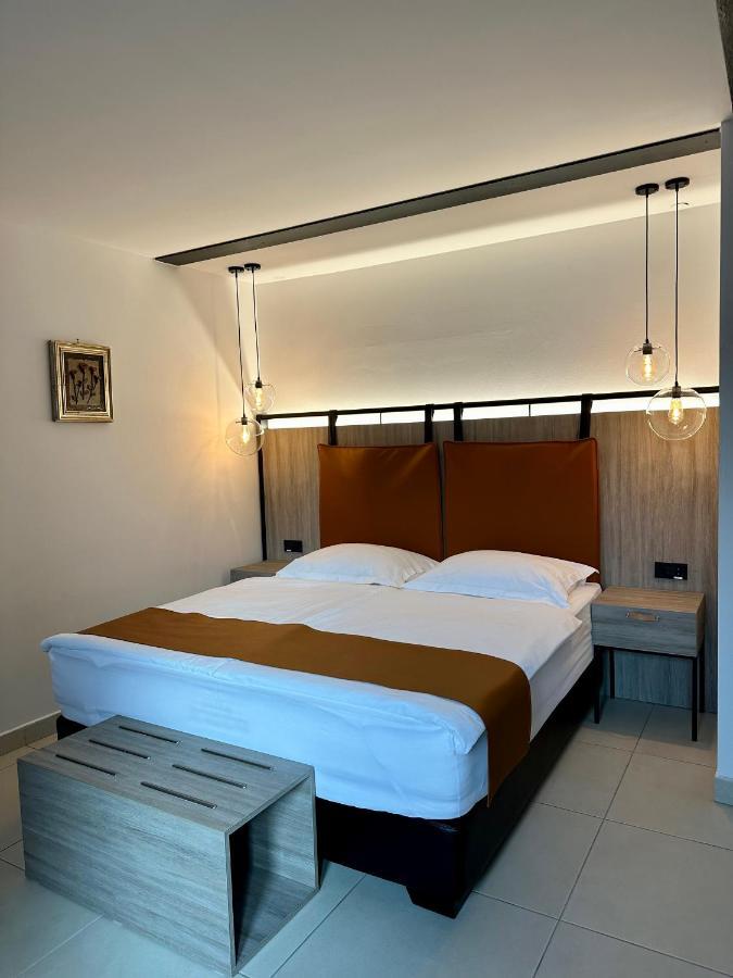 Veneziana Boutique Hotel Superior โคเปร์ ภายนอก รูปภาพ